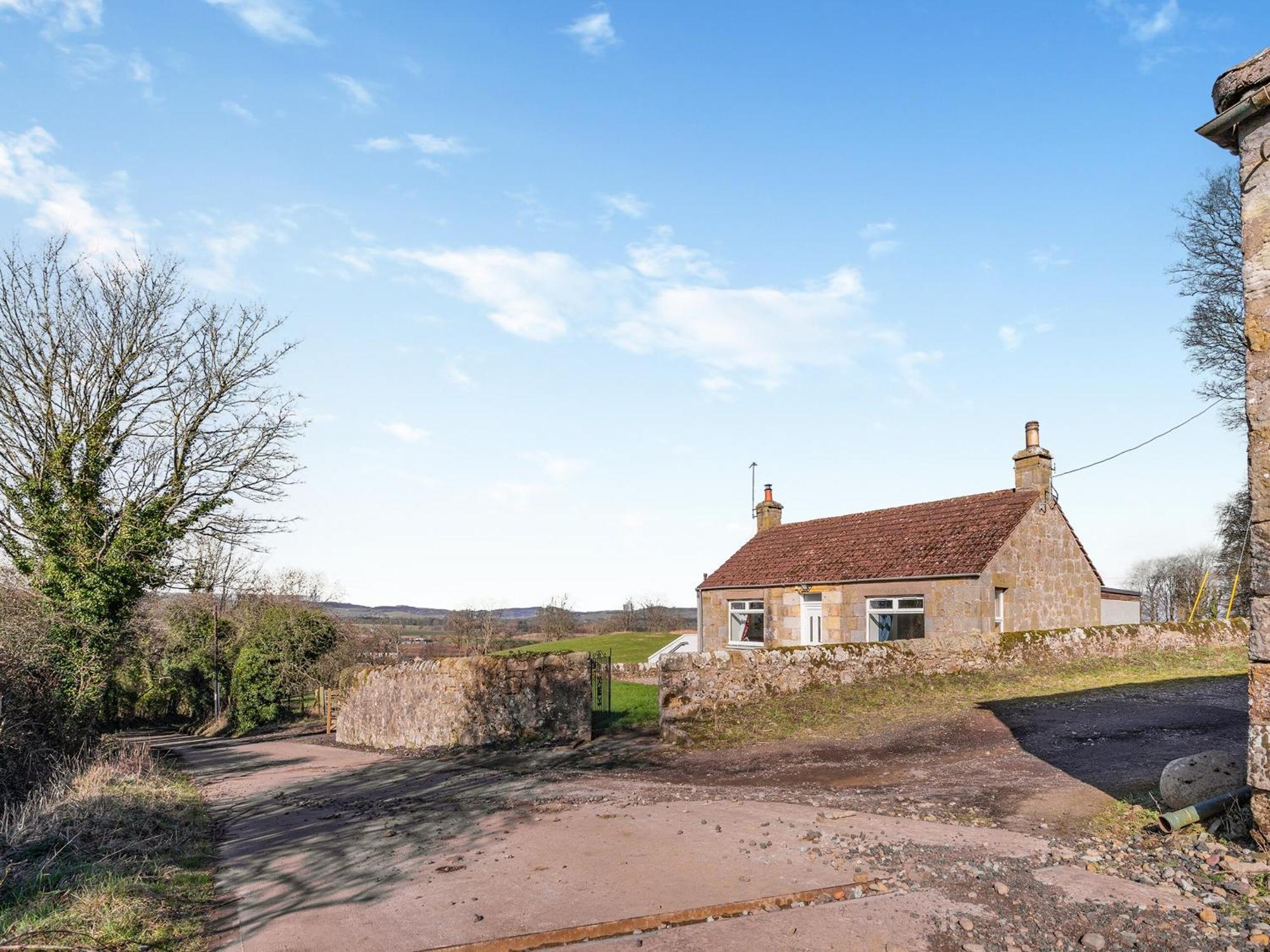 The Old Shepherds Cottage Pitlessie Exterior photo